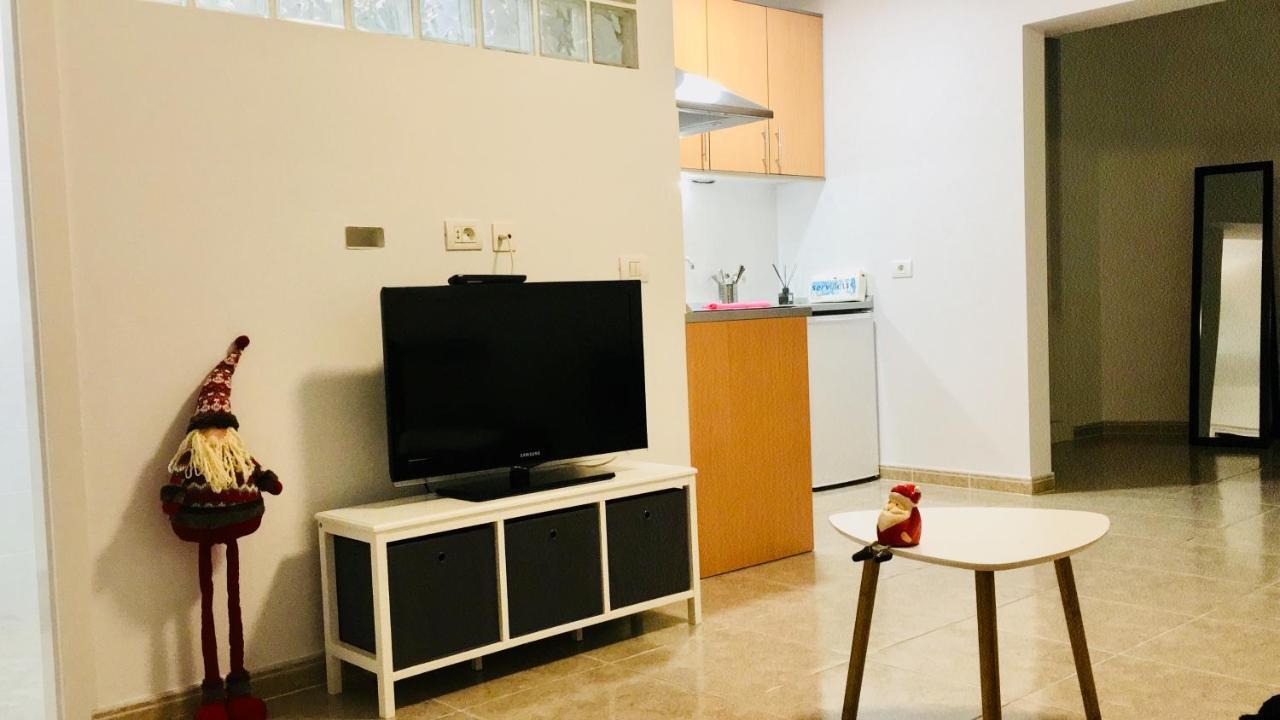 Sunset House Apartment Лос Реалехос Екстериор снимка